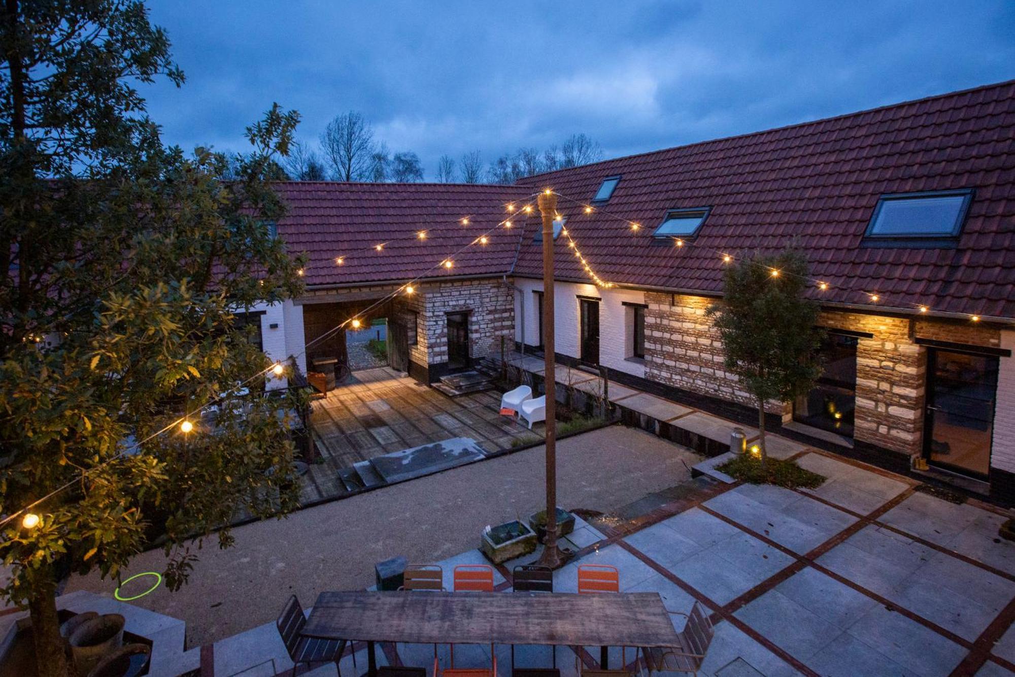 Апартаменти La Ferme 1802 Sainghin-en-Melantois Екстер'єр фото